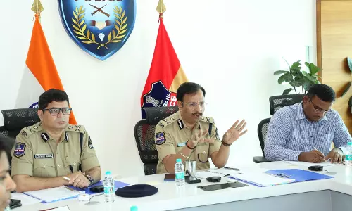 Sajjanar Warns of Strict Action against Holi Troublemakers