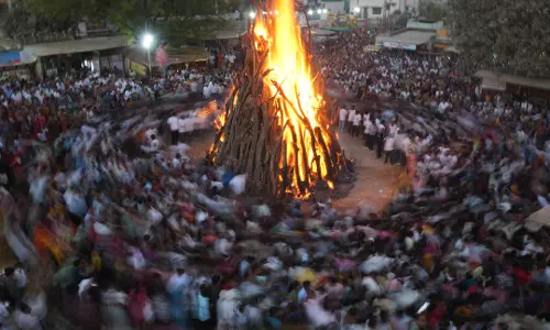 CM Revanth Reddy Greets Telangana on Holi, Urges Eco-Friendly Celebrations