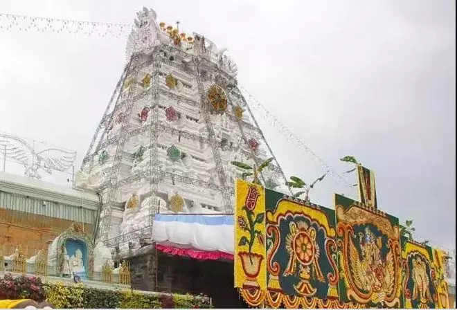 Tirumala Temple to Close for 10 Hours on Tuesday due to Lunar Eclipse Tirumala Temple to Close for 10 Hours on Tuesday due to Lunar Eclipse