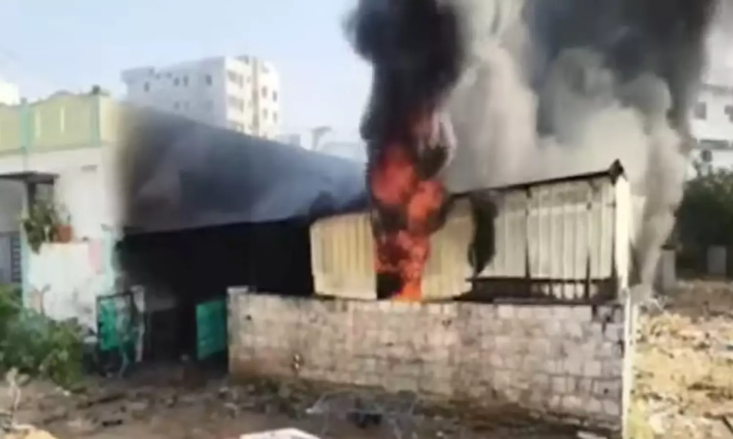 Cooler Godown Gutted After LPG Cylinder Blast in Kurnool Cooler Godown Gutted After LPG Cylinder Blast in Kurnool