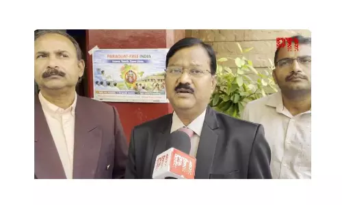 Doctors Seek Ban on Poisonous Herbicide