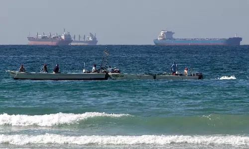 Ship in Strait of Hormuz Hit by Unidentified Projectile, Say Agencies Ship in Strait of Hormuz Hit by Unidentified Projectile, Say Agencies