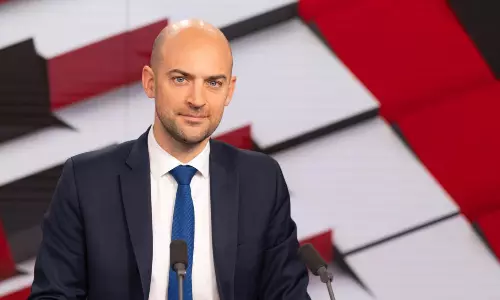 France FM Urges De-Escalation In Call To Iran Counterpart