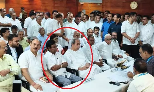 Naveen Patnaik’s Political U-Turn After 29 Years: BJD and Congress Leaders Share Stage During Rajya Sabha Nomination
