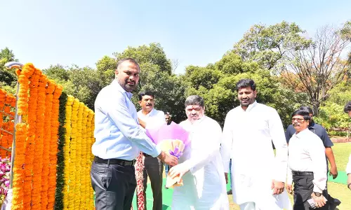 Ponnam Urges Women to Join Welfare Schemes