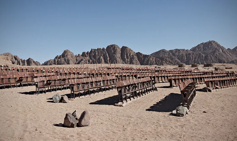 ‘The End of the World’: The Abandoned Cinema in Egypt’s Sinai Desert