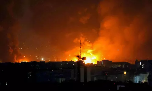 Israel Reports Over 80 Fighter Jets Target Tehran in Central Iran Strikes