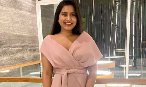 Bringing Beauty-Tech Home Bringing Beauty-Tech Home