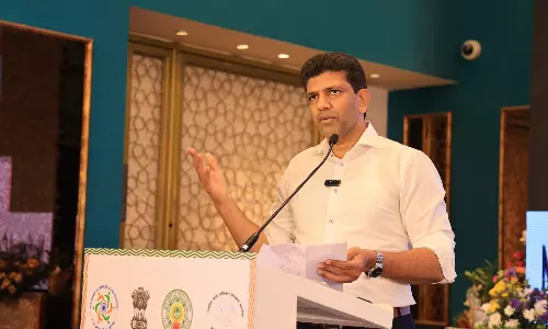 Pemmasani Urges young Doctors to Prioritise Service