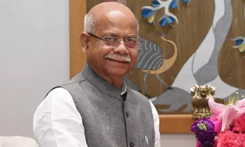 Shukla Gives State Anxious Moments