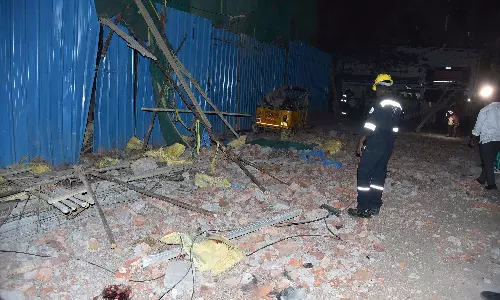 Tolichowki Scaffolding Collapse Victims Remain Critical