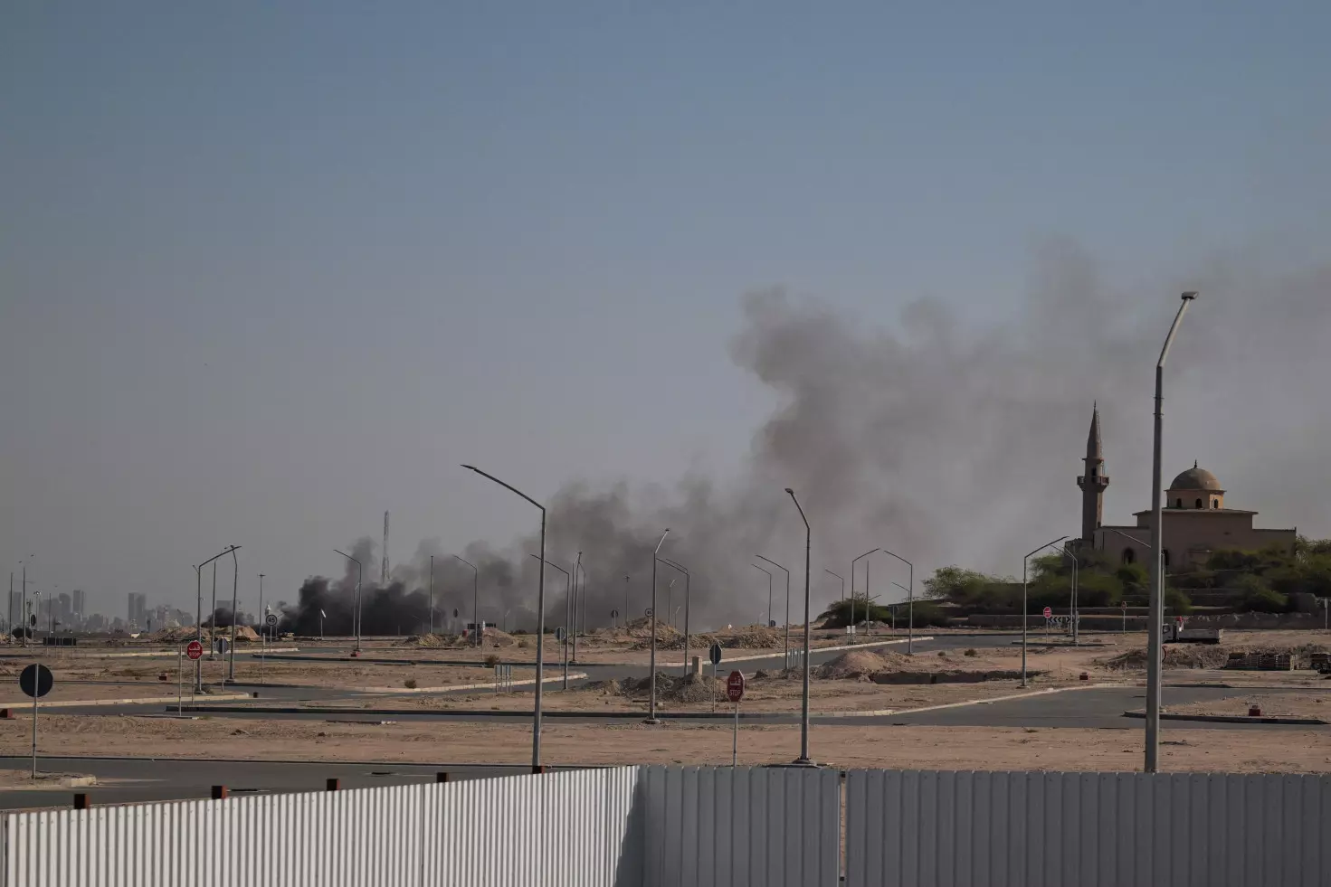 Kuwait Urges Power Saving as Iranian Strikes Threaten Electricity Grid Kuwait Urges Power Saving as Iranian Strikes Threaten Electricity Grid