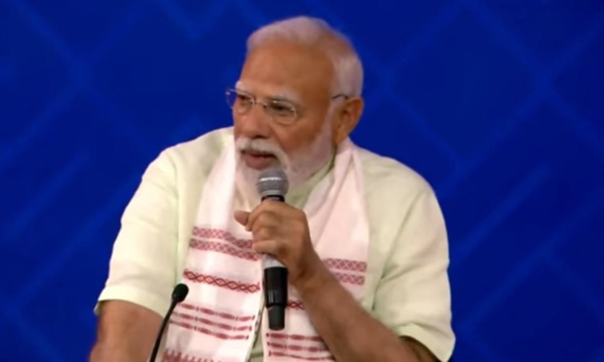 PM Modi Inaugurates Projects Worth Rs 15,200 Cr in Delhi