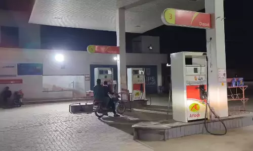 1 Killed, 2 Injured In Pak Petrol Pump Firing Amid Panic Buying