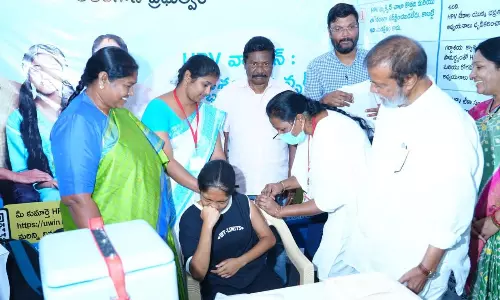 1,769 Girls Receive HPV Vaccine on First Day of Drive in Telangana 1,769 Girls Receive HPV Vaccine on First Day of Drive in Telangana