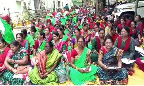 Women Health Workers Stage Dharna In Odisha’s Ganjam Over Pending Promotions