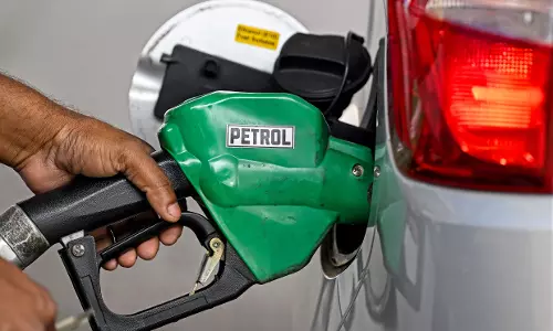 India Should Halt Petroleum Products Exports Till Fuel Crisis Ends: GTRI India Should Halt Petroleum Products Exports Till Fuel Crisis Ends: GTRI