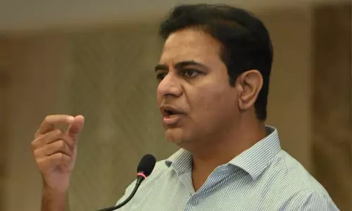 Private Members Bill for Legal Backing for Cong’s Six Guarantees: KTR