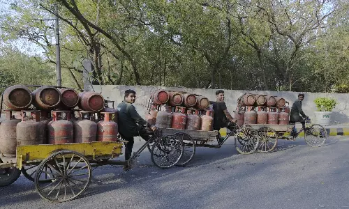 Many Restaurants Closed, Some Open With Reduced Menu As LPG Supply Remains Halted