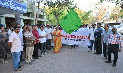 Walkathon Held in Kurnool to Raise Glaucoma Awareness