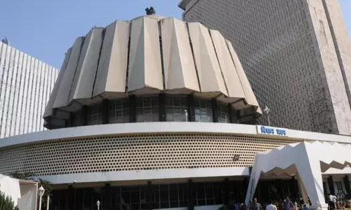 LPG Shortage Hits Legislature Canteens; MLAs, Staff Go Hungry