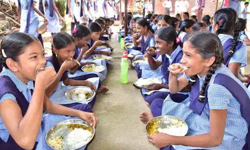 Uncertainty Hangs Over Mid-Day Meal in Schools Uncertainty Hangs Over Mid-Day Meal in Schools