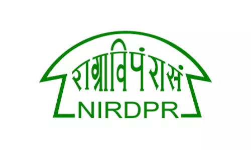 Sri Lankan Team Studies SHG Model in Orvakal