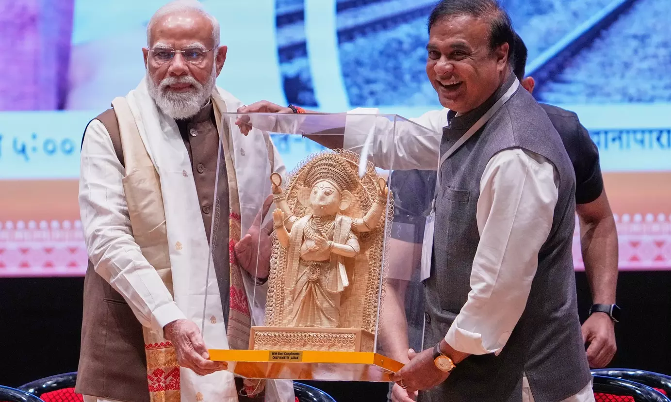 Modi Calls Congress ‘Jhooth Ka Dukan’