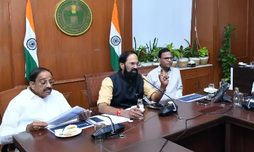 No Shortage of LPG in Telangana: Uttam