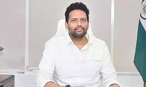 Pay Trade License Fee At Old Rates, Says Kurnool Commissioner