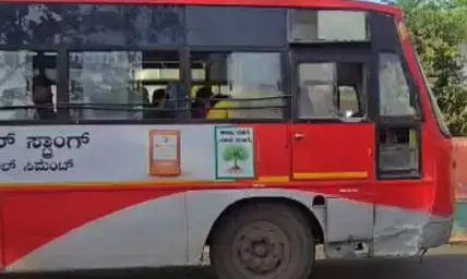 Haveri: Bus Makes Unscheduled Stop At Police Station Over Missing Chain Haveri: Bus Makes Unscheduled Stop At Police Station Over Missing Chain