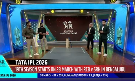 Baton Of Dhonis Responsibility Should Be Pass On To Others : Irfan Pathan