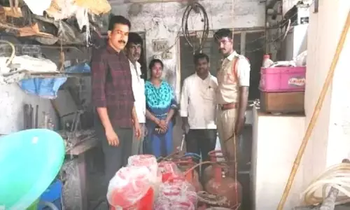 Hotels Shift To Firewood Stoves Amid LPG Shortage