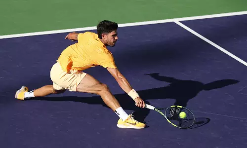 Medvedev Upsets Alcaraz, Sets Up Indian Wells Final vs Sinner Medvedev Upsets Alcaraz, Sets Up Indian Wells Final vs Sinner