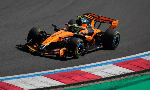 Both McLarens Out of Chinese Grand Prix Before Start
