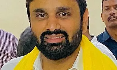 Eluru MP Mahesh Kumar Yadav’s Political Lineage Draws Attention