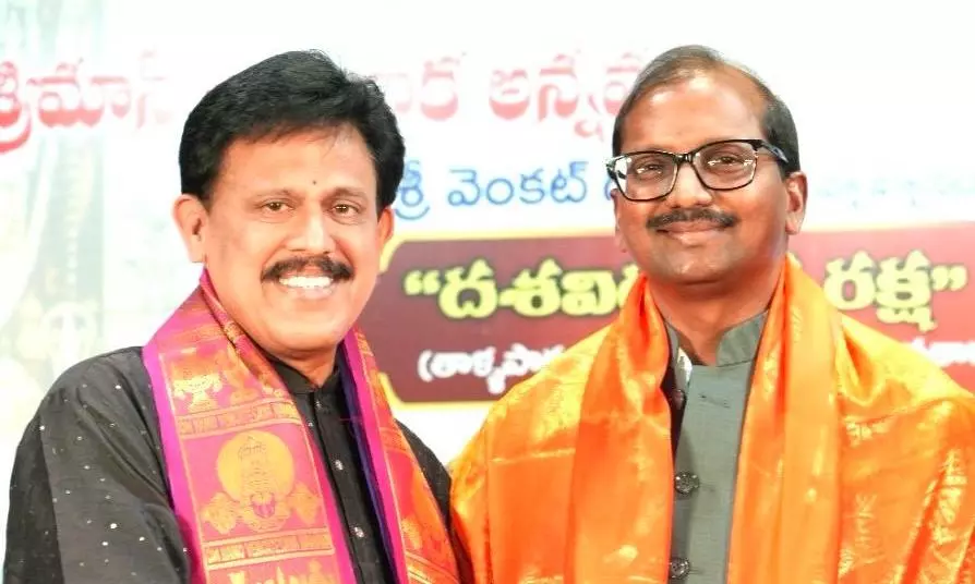 Venkat Garikapati Unveils His 25th Book Venkat Garikapati Unveils His 25th Book