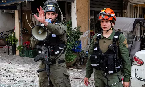 Israel Says Thousands of Targets Left as Iran Warns Others to Avoid War Israel Says Thousands of Targets Left as Iran Warns Others to Avoid War