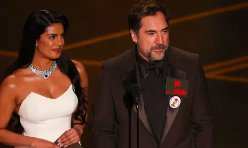 Priyanka Chopra Presents Best International Feature Award Alongside Spanish Actor Javier Bardem