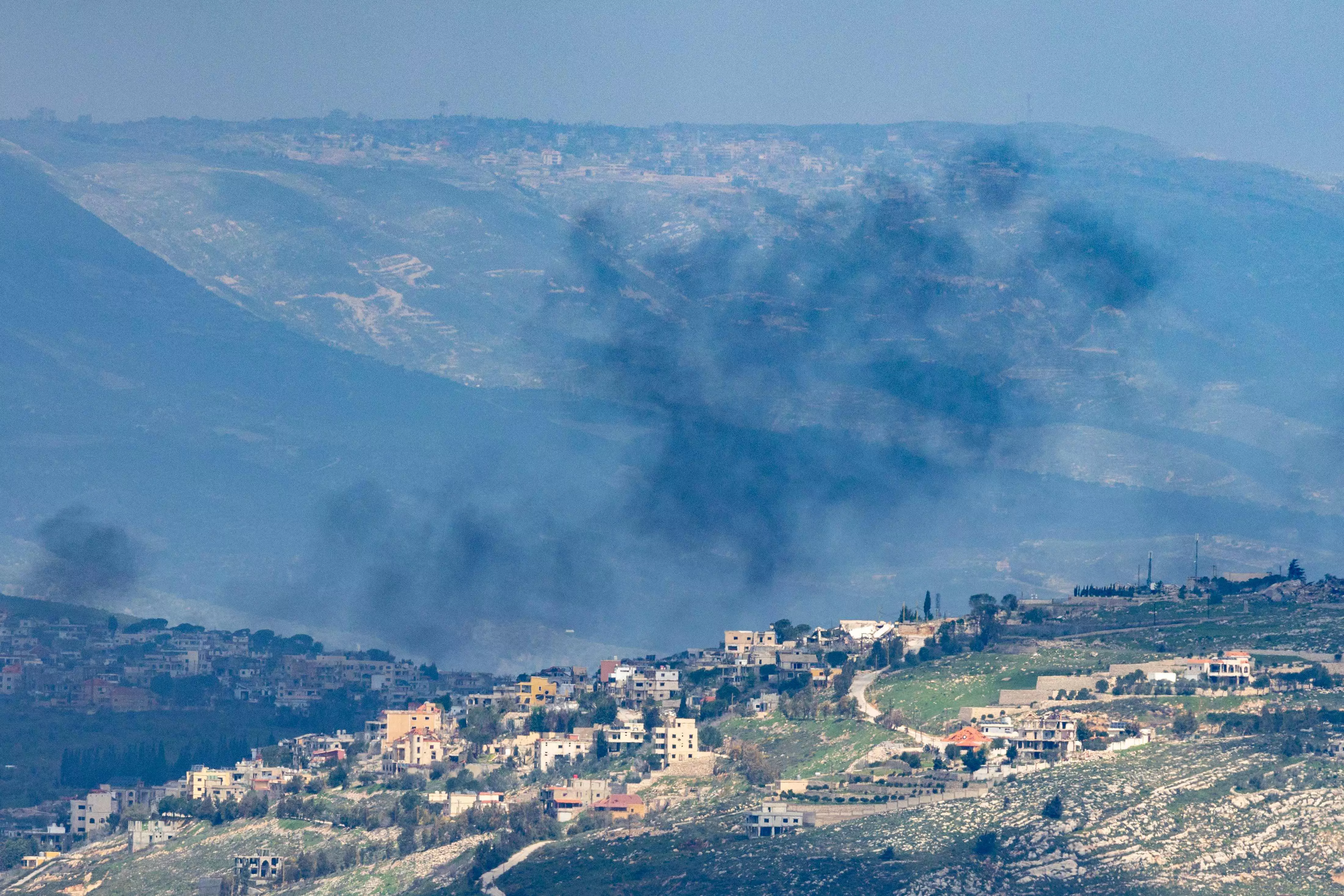 Israel Strikes Tehran, Lebanon as Iran Hits Gulf States Israel Strikes Tehran, Lebanon as Iran Hits Gulf States