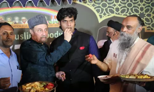 Hindu–Muslim Goodwill Iftar Party Held to Promote Unity