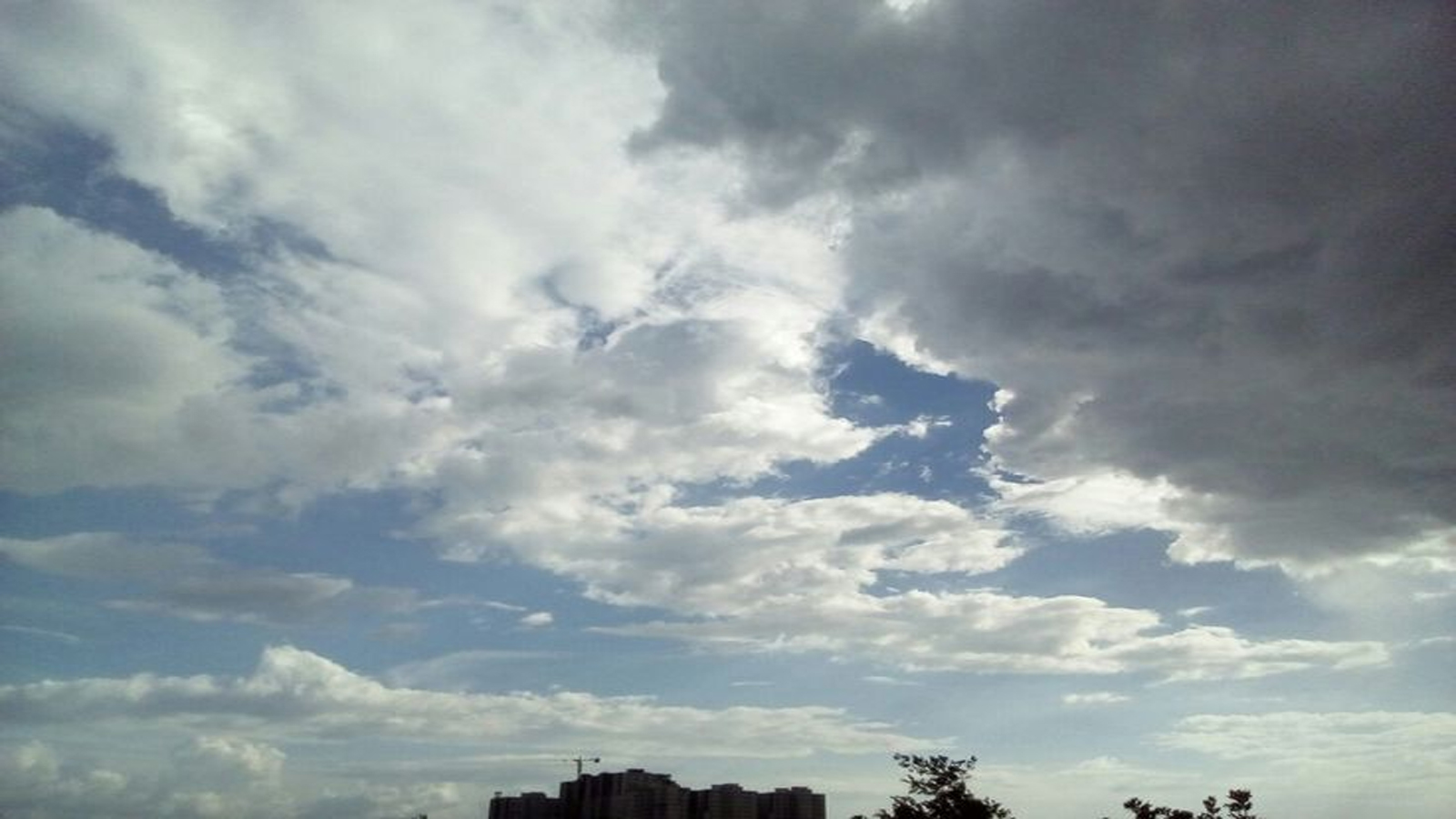 Rain, Lightning Likely for Next 4 Days, Heatwave To Intensify in AP