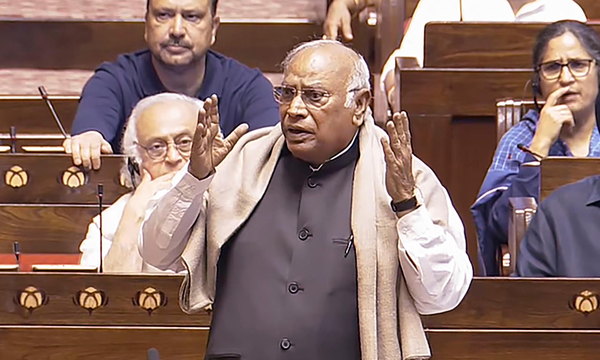 Mohabbat Humare Saath, Shaadi Modi Sahab Ke Sath: Kharge's Quip at Deve Gowda