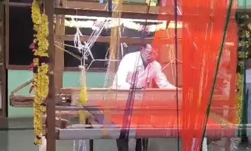 6 Weavers Prepare Silk Clothes For Bhadrachalam Temple Wedding 6 Weavers Prepare Silk Clothes For Bhadrachalam Temple Wedding