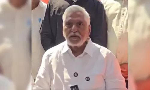 Jeevan Reddy’s Possible Party Switch Sparks Political Buzz Jeevan Reddy’s Possible Party Switch Sparks Political Buzz