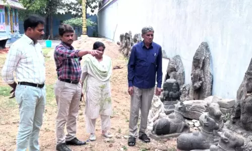 Ancient Kakatiya-Era Sculptures Lie Neglected at Kaleshwaram Temple
