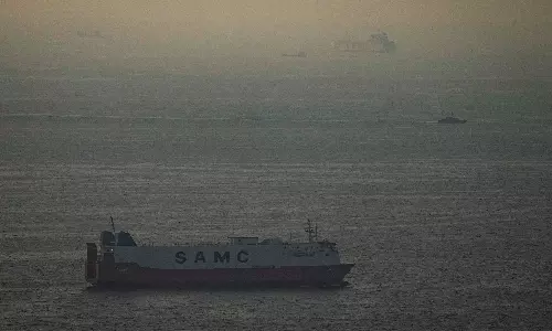 Which Cargo Ships are Transiting Strait of Hormuz?