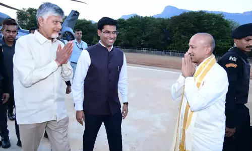 Naidu In Tirumala For Grandson Devansh’s Birthday Naidu In Tirumala For Grandson Devansh’s Birthday