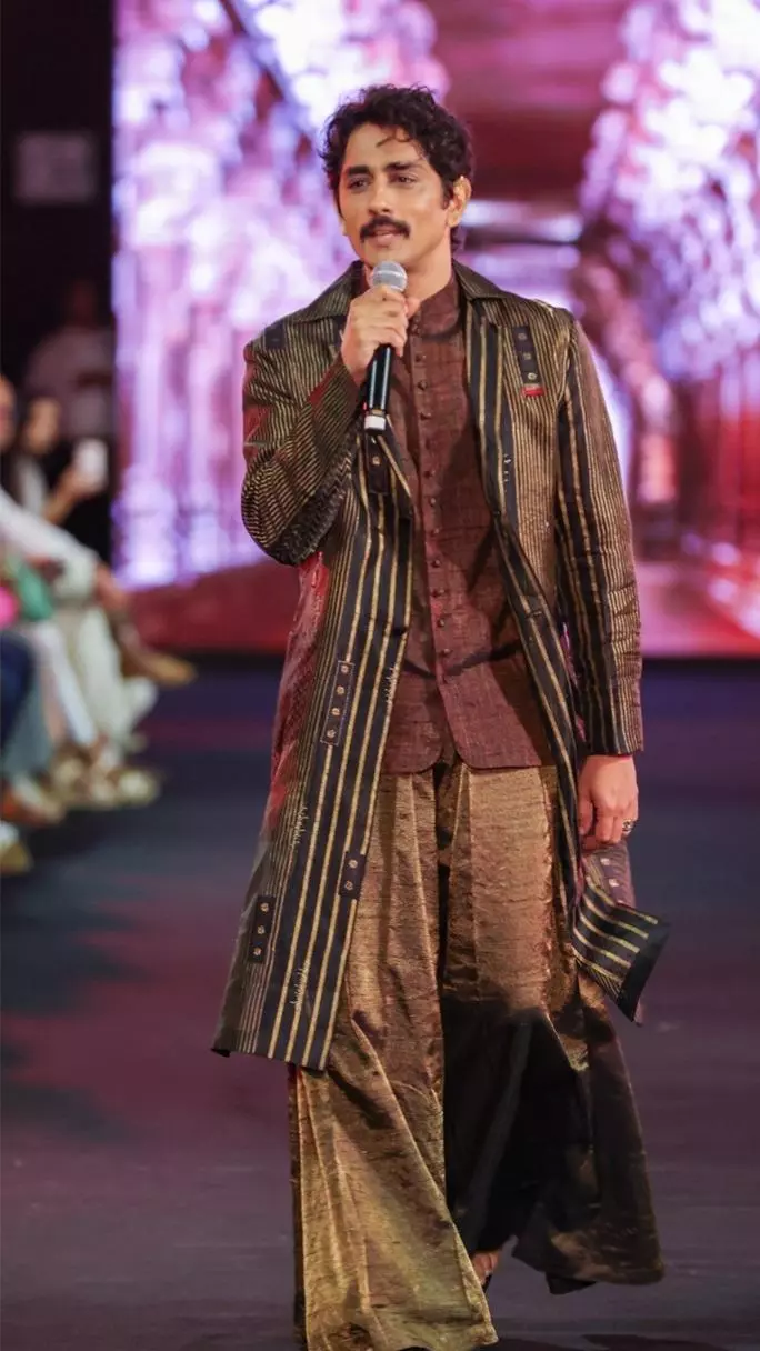 LFW Day 1: Best Looks from Lakme Fashion Week LFW Day 1: Best Looks from Lakme Fashion Week