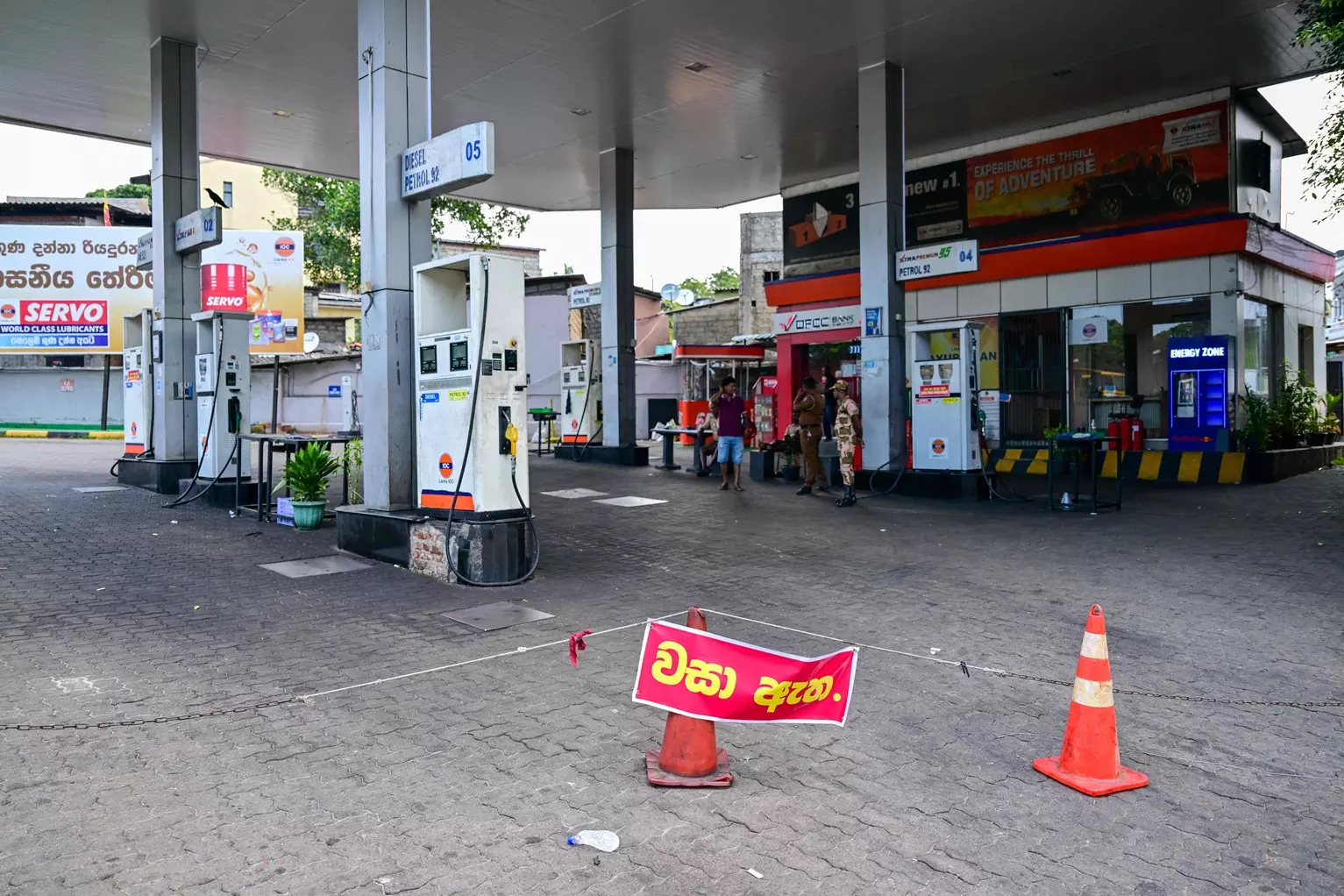 Sri Lanka Raises Fuel Prices by 25 Percent as War Bites Sri Lanka Raises Fuel Prices by 25 Percent as War Bites
